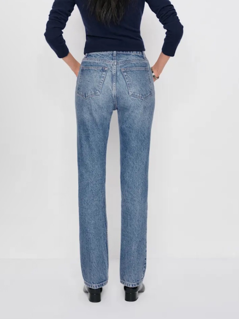 Reformation Cynthia Straight Leg High-Rise Jeans in Colorado - Picture 2 of 7